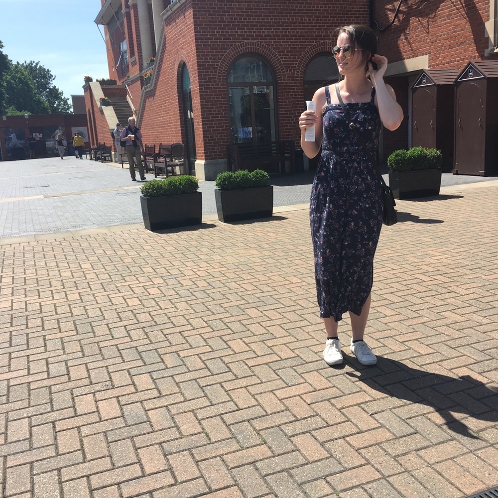 Meet your Posher, Liliana - Picture 2 of 3